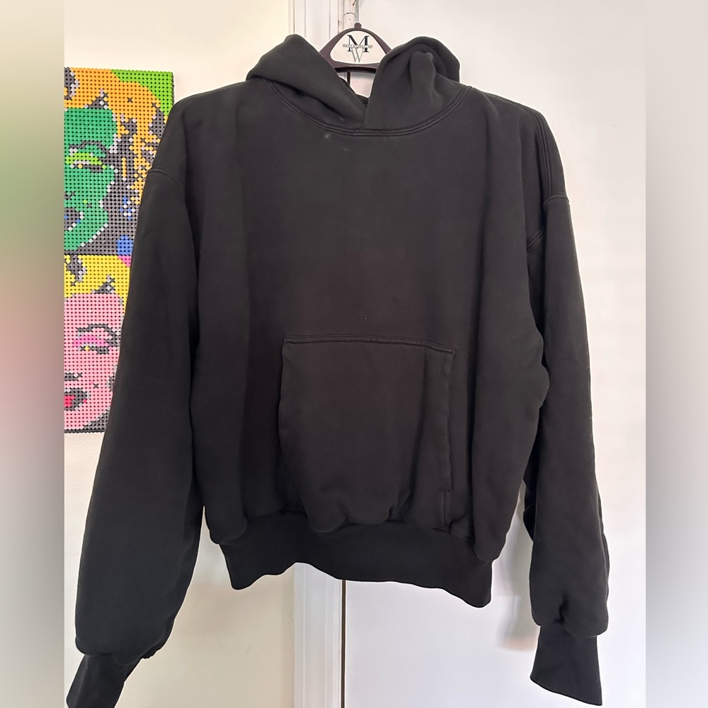 Yeezy hoodie in black